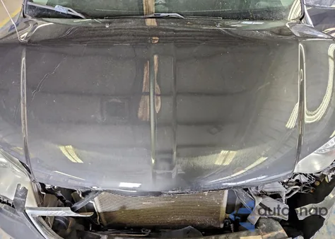 2011 Chrysler Town & Country Touring L from USA, damaged, VIN 2A4RR8DG3BR780999